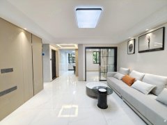 福新路03年贴砖商品房，精装大三房双卫，好楼层，南北通透